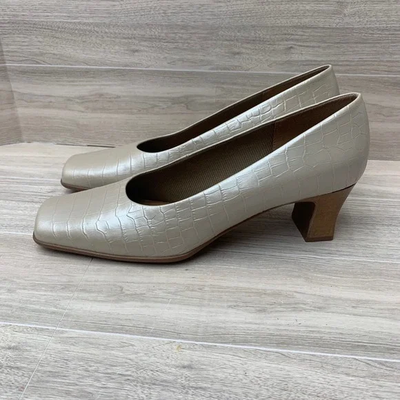 LifeStride Cream Croco Leather Square Toe Block Heel Pumps Mens 9M 90s Y2K - Picture 3 of 9